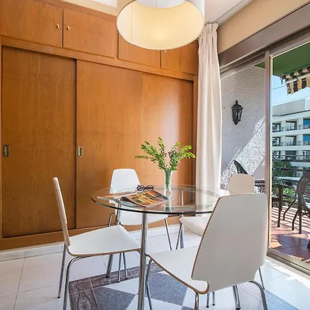 Mediterraneo Piso En Paseo Maritimo 4 Pax Wifi 马尔韦利亚
