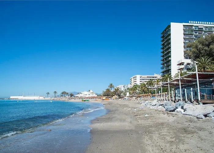 アパート Mediterraneo Piso En El Paseo Maritimo マルベーリャ